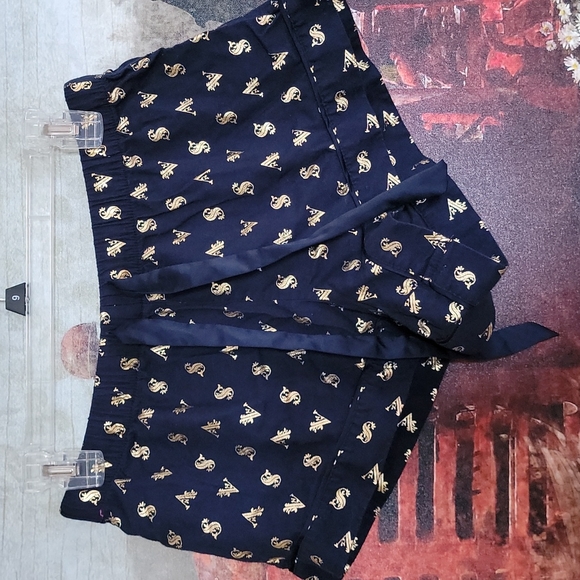 Small Victoria's Secret Pj Shorts - Picture 1 of 2